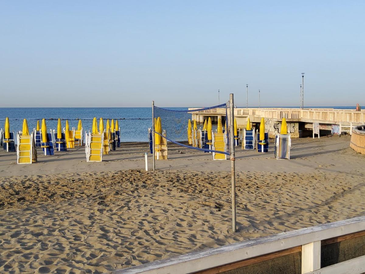 Annadia Sweet Home Lido di Ostia Exterior foto